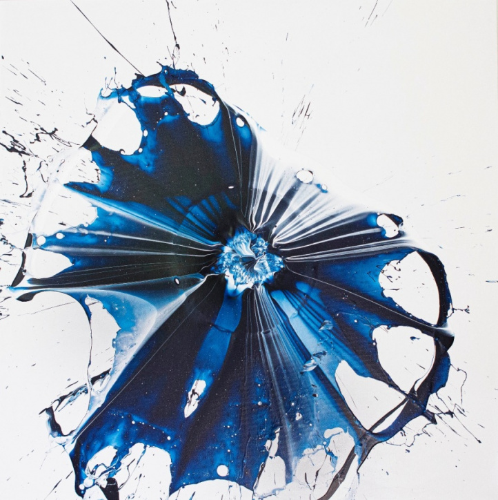Blue i gruppen Kunstgalleri / Dyr og natur / Blomsterprakt hos NOA Gallery (100121_2039)