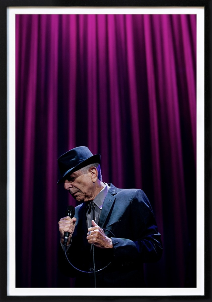 Leonard Cohen, Globen i Stockholm 2013 i gruppen Kunstgalleri / Presenter / Gaver til de som fyller jevnt hos NOA Gallery (100144_1577)